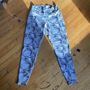 BuffBunny, Pocket Leggings, Citrus Print (Light)